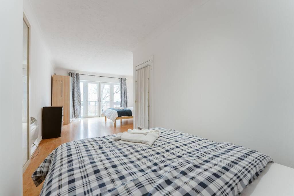 Up To 4 People, Room In A Share House Next To London Bridge Εξωτερικό φωτογραφία